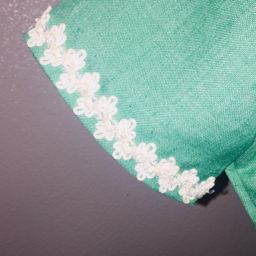 Vintage 60's Custom-made green dress with beaded decorative trim - Picture 6 of 11